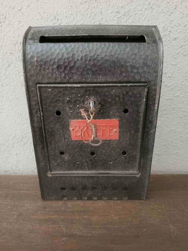 Alter metallbriefkasten - alter,