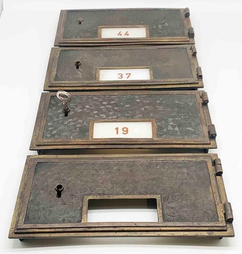 Schließfachtüren 4er set - schließfachtüren,